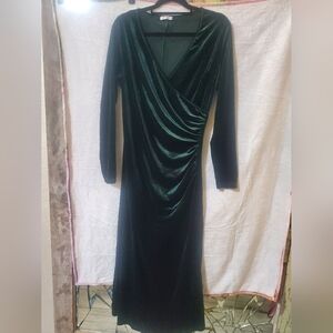 Elegant Velvet Green Dress